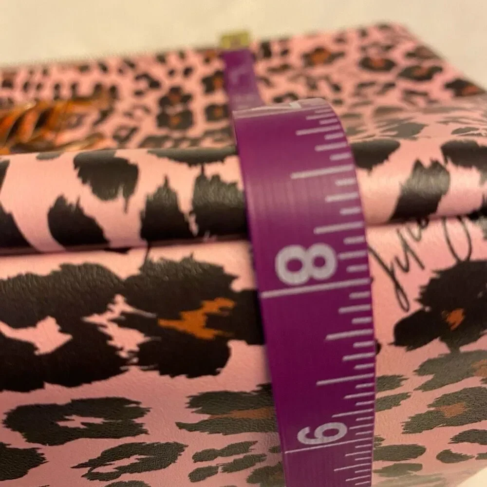 Juicy Couture Pink Animal Print Travel Cosmetics Bag‎ NWT